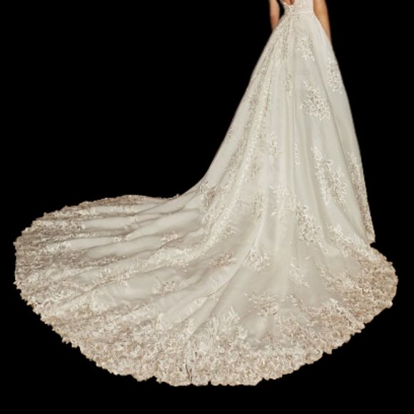 Dress - Picture 6 of 11